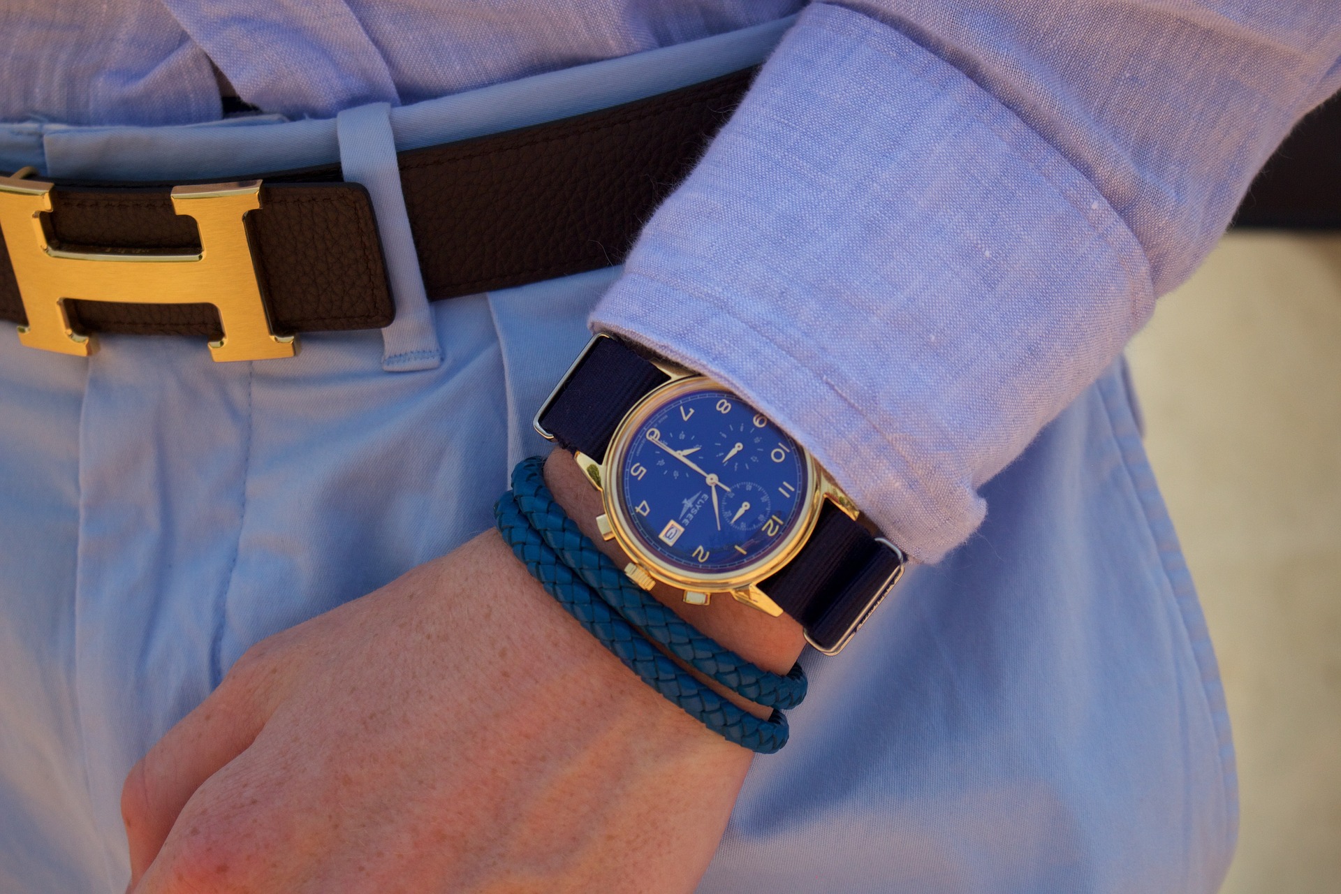 L'orologio da polso indossato come accessorio! ~ Arte Vintage Shop
